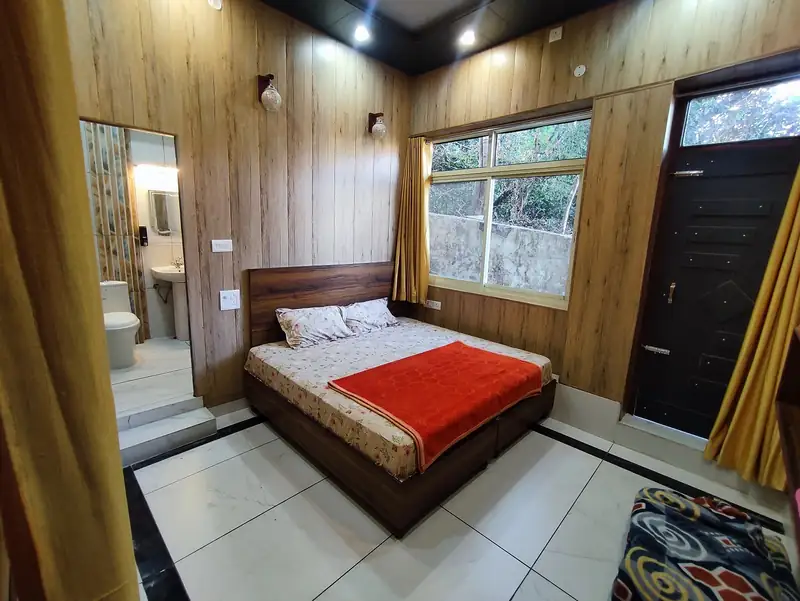 Yoga School Rishikesh Accommodation